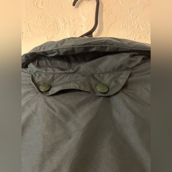 SOLD. Oversized winter jacket. Perfect for cold and rainy weather. - Picture 13 of 14